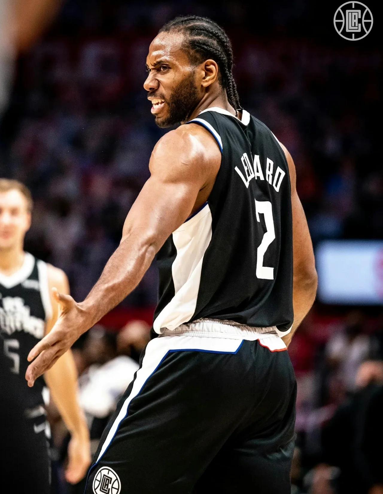 巴塞罗那理发师：欧洲杯期间，费尔明专门打电话让我给他理发（巴萨理发师称：欧洲杯期间，费尔明特意来电约我剪发）