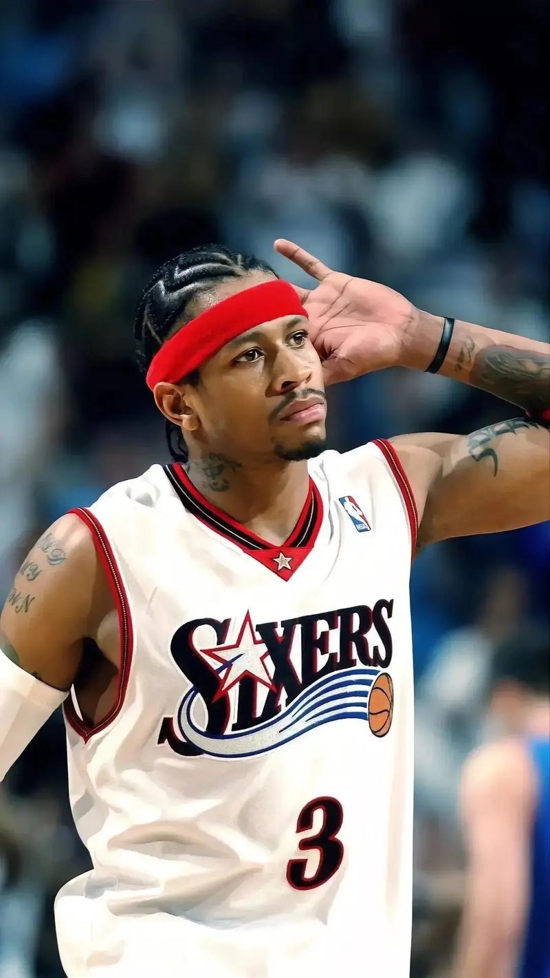 驳斥转会传闻，贡多齐：我专注于当下，想帮拉齐奥赢下更多球（贡多齐辟谣转会：专注当下，誓助拉齐奥赢下更多比赛）