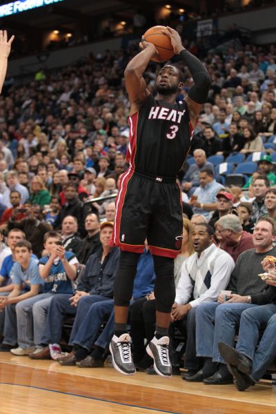 纽卡斯尔联攻坚实力强劲，热刺或将遭遇四连败？（纽卡斯尔联攻坚火力全开，热刺恐遭四连败？）