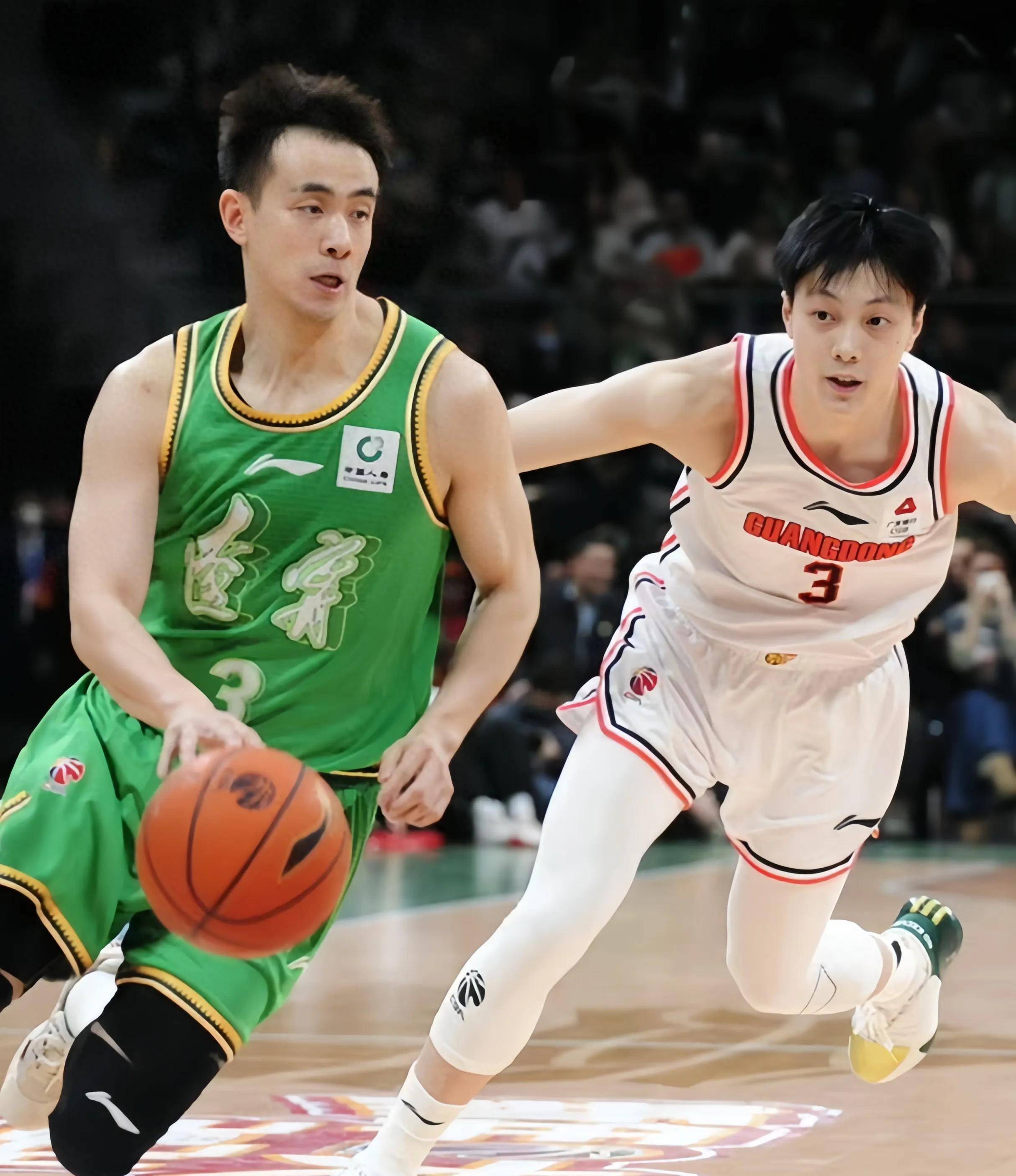 火箭1操作毁掉小阿里扎？3D王反成大漏勺 1特质反成短板（火箭此举坑了小阿里扎？昔日3D王沦为大漏勺，强项反成软肋）